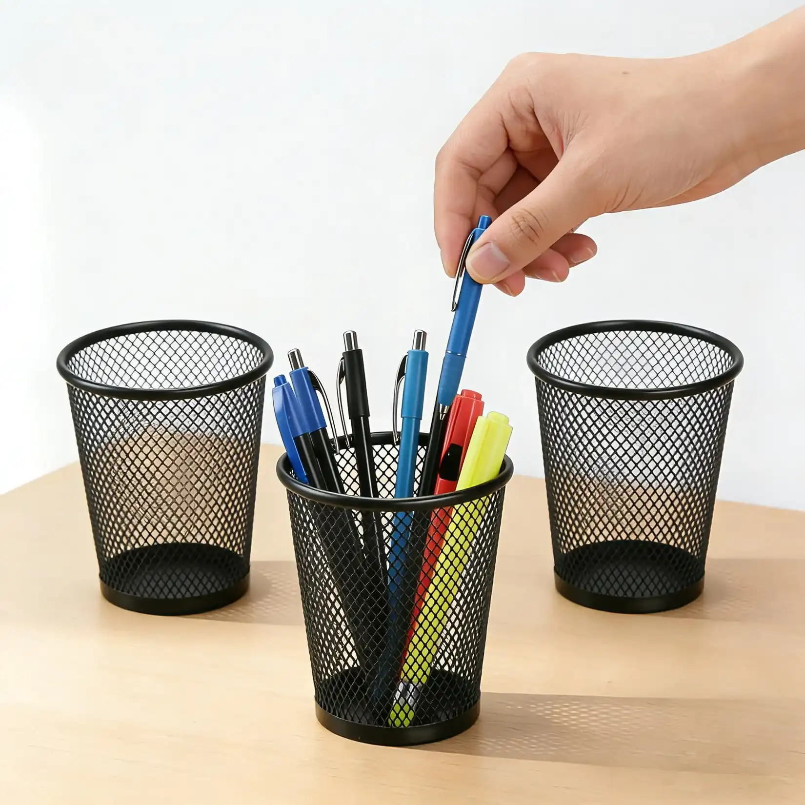ACCO Brands wire mesh pencil cup image 3